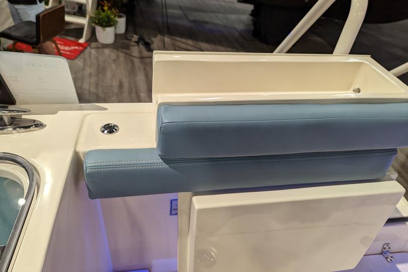 Aqua Patio 250 Express Boating World